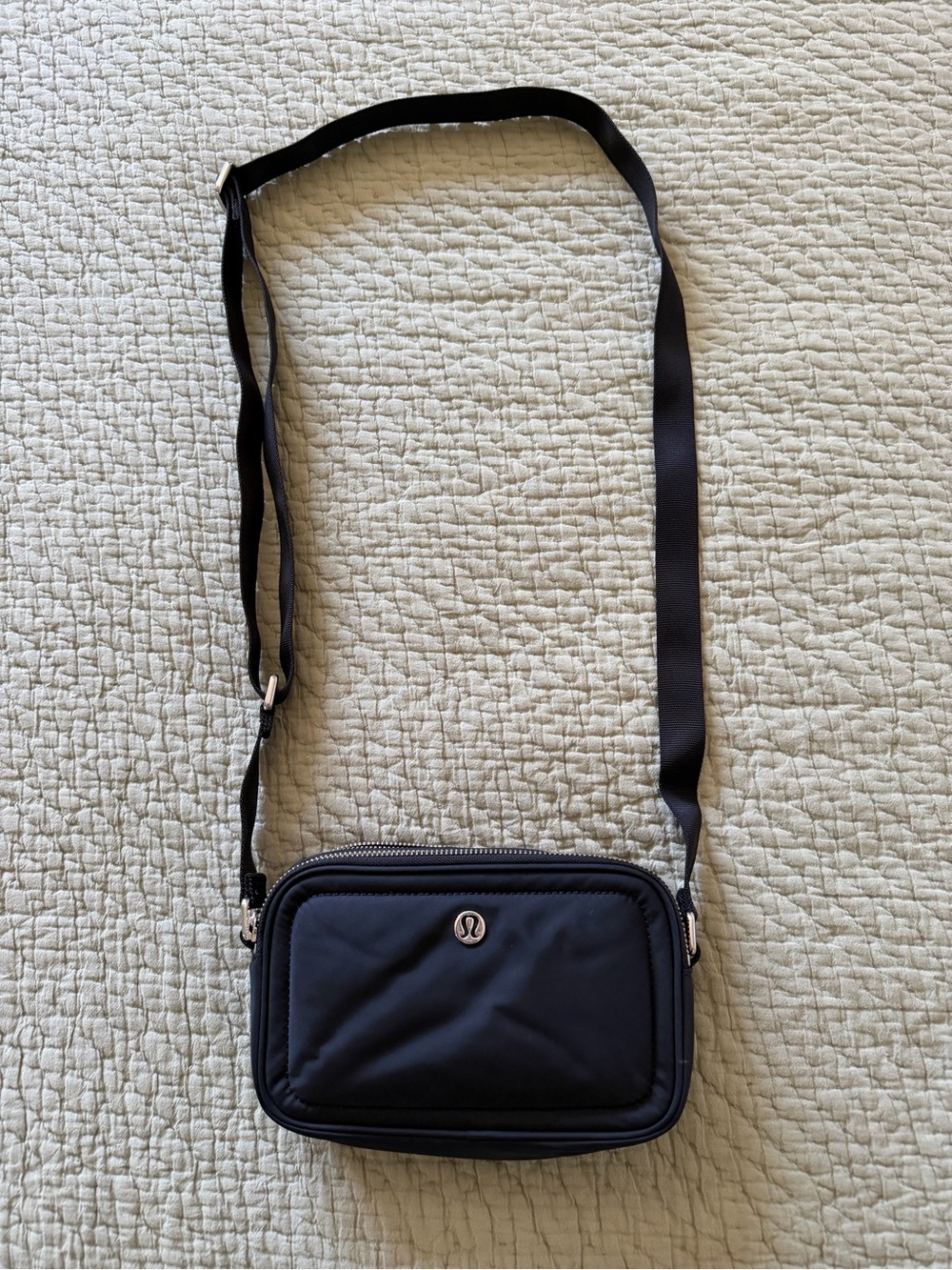 lululemon athletica Black Crossbody Belt Bag